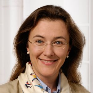 Dr. Martina Ganzera-Veraszto, stv. Leiterin Human Resources